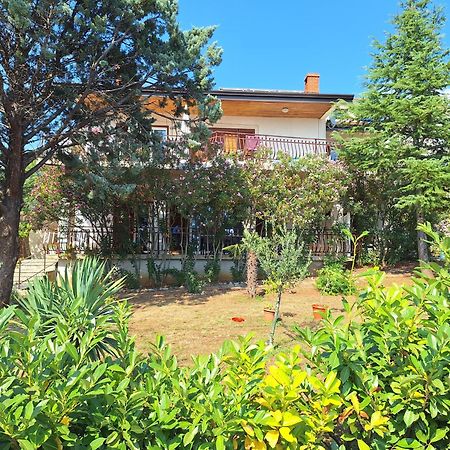 Apartmani Mia Jadranovo Exterior photo