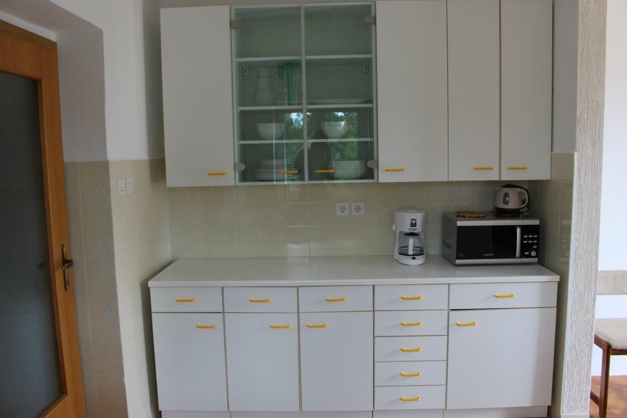 Apartmani Mia Jadranovo Exterior photo